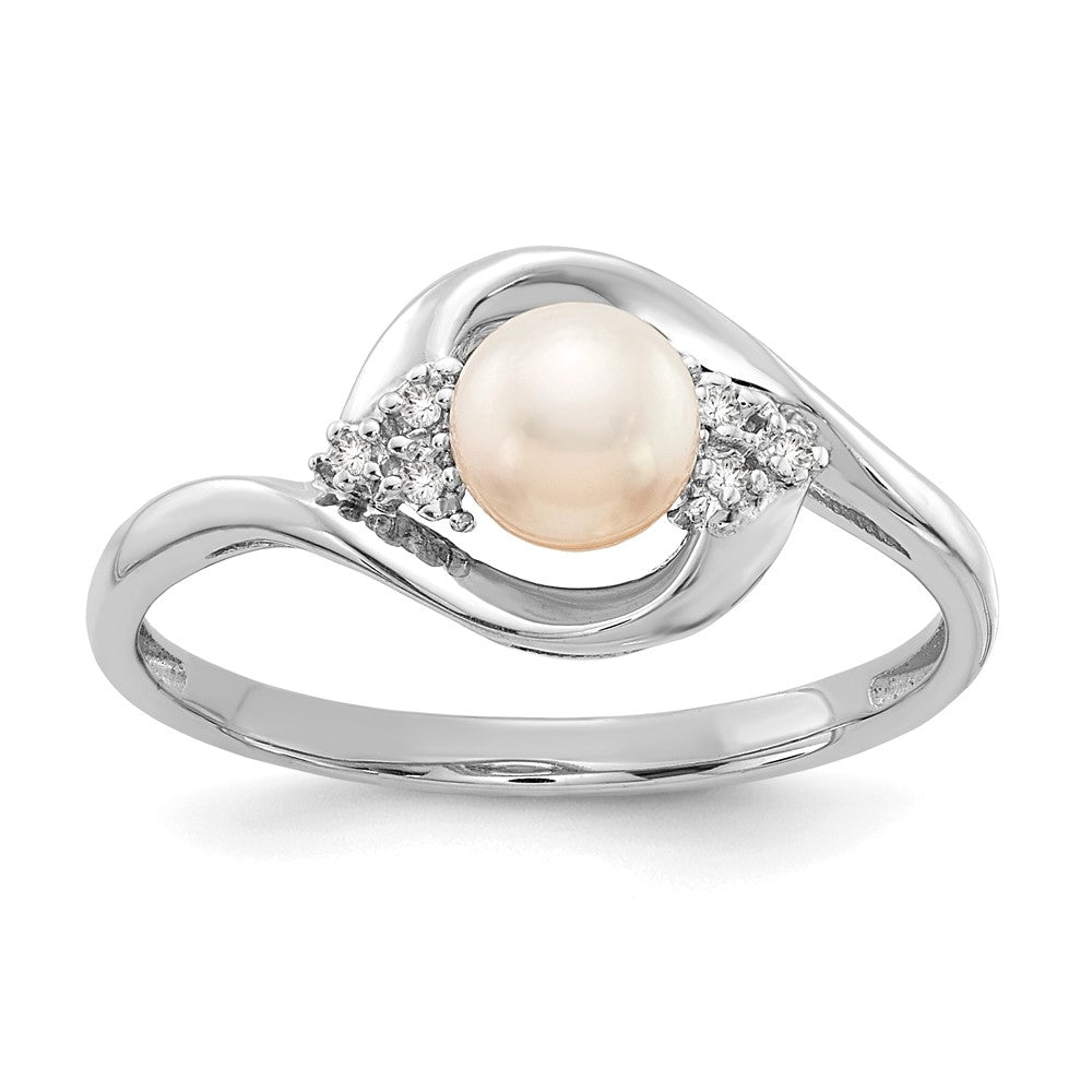 14k White Gold FW Cultured Pearl and Diamond Ring
