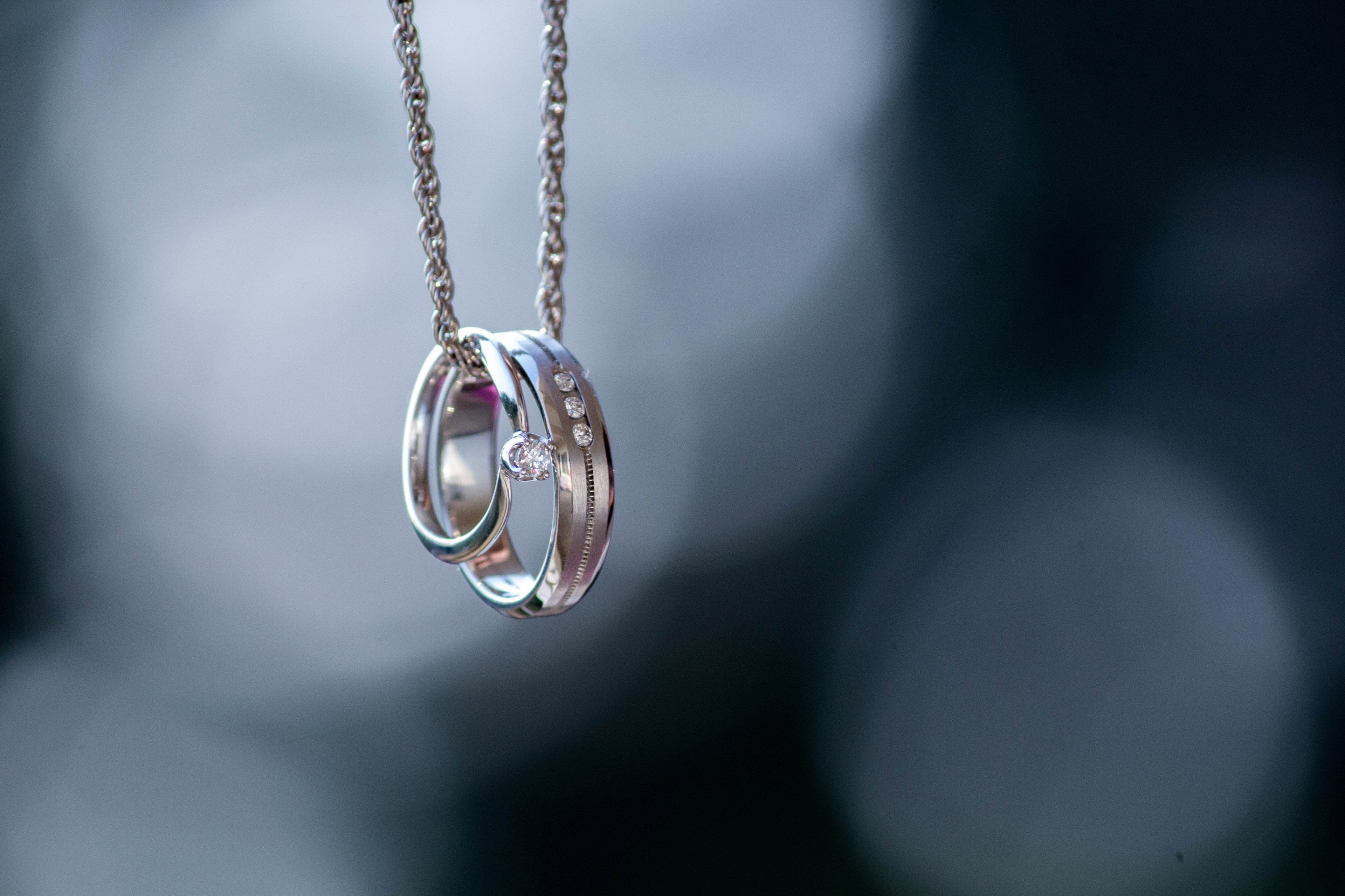 Silver - Picasso Gold & Diamond Jewelry