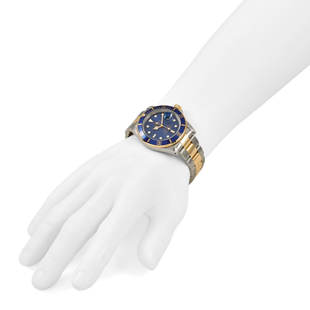 Pre-Owned Rolex Submariner 40mm Blue Dial Luxury Watch - View 4
