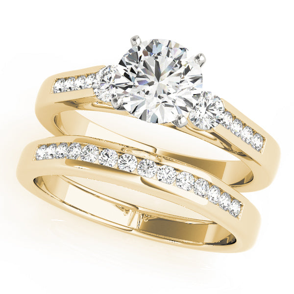 Round Lab Diamond Three-Stone Ring with Pavé — Picasso Gold & Diamond