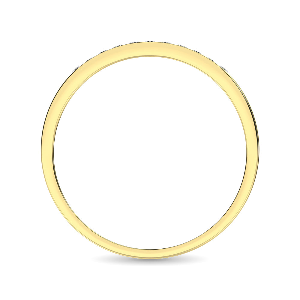 14K Yellow Gold 1/10 ct. Diamond Ladies Machine Band, close-up of the diamond setting