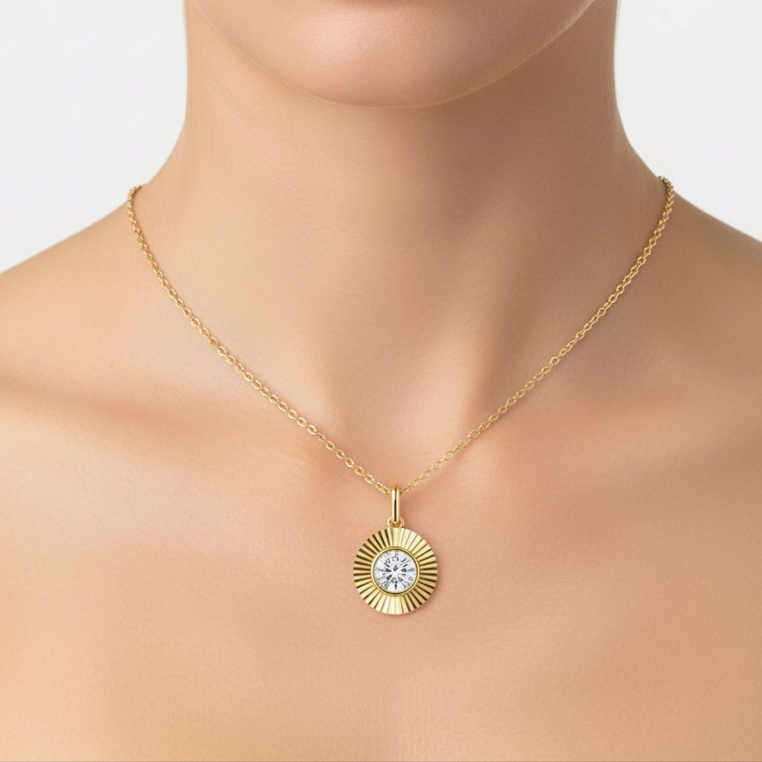 Fluted Round Lab Diamond Pendant Necklace | 14K Gold