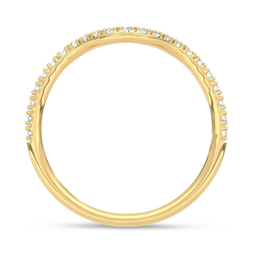 14K Yellow Gold Lab Grown Round Diamond 1/4 ct. tw. Chevron Band, close-up of the diamond setting