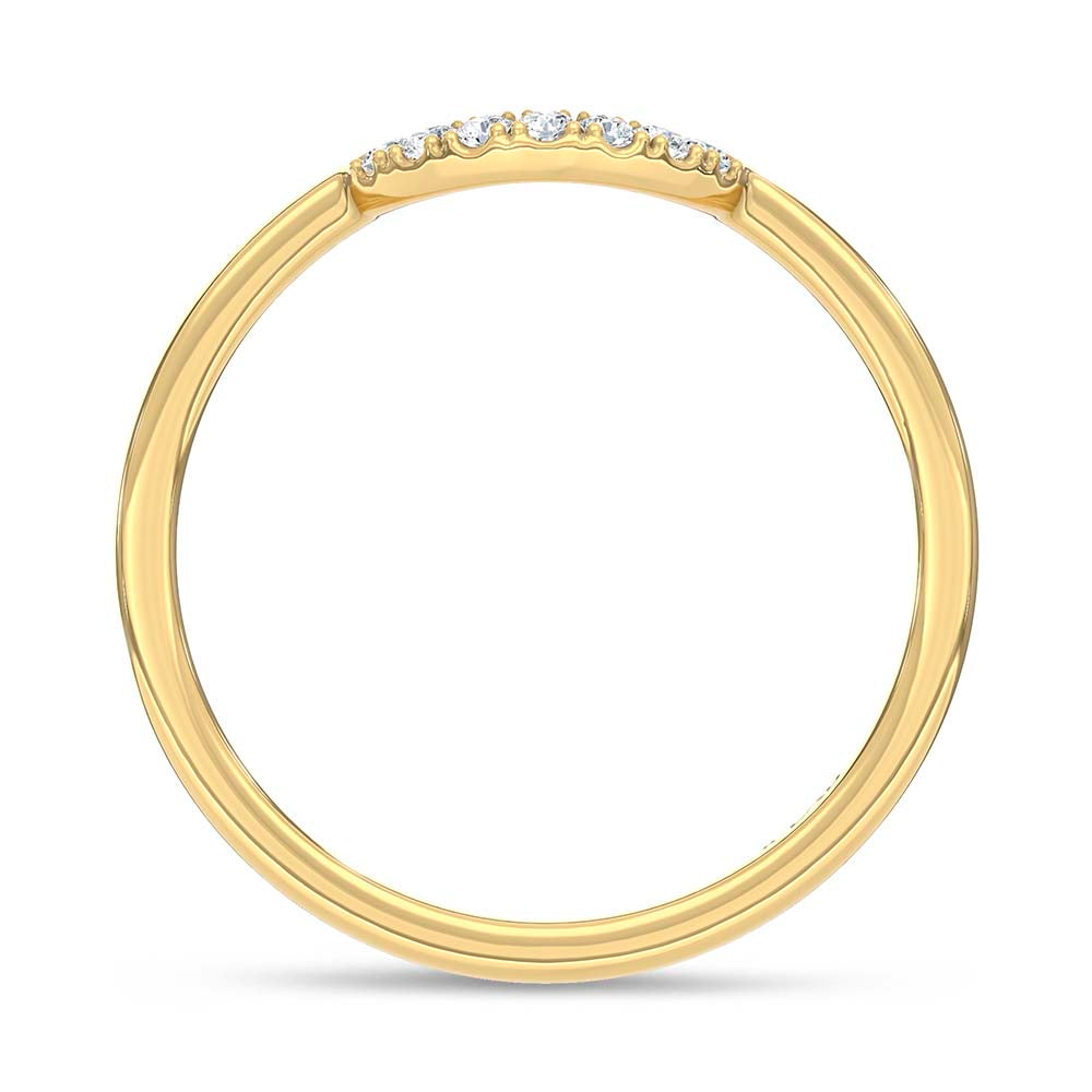 14K Yellow Gold Lab Grown Round Diamond 1/20 ct. tw. Chevron Band, close-up of the diamond setting