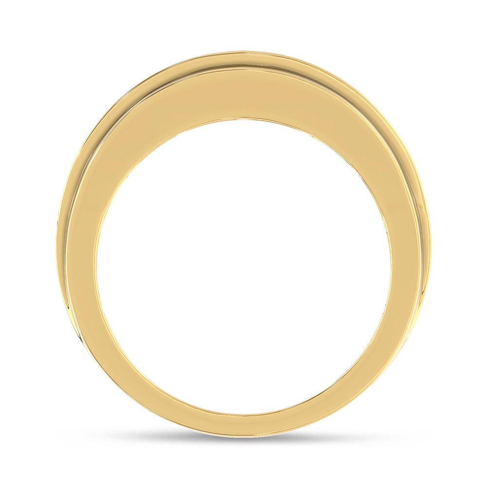 10K Yellow Gold 1 1/2 ct. tw. Lab Grown Diamond Men's Ring, close-up of the diamond setting