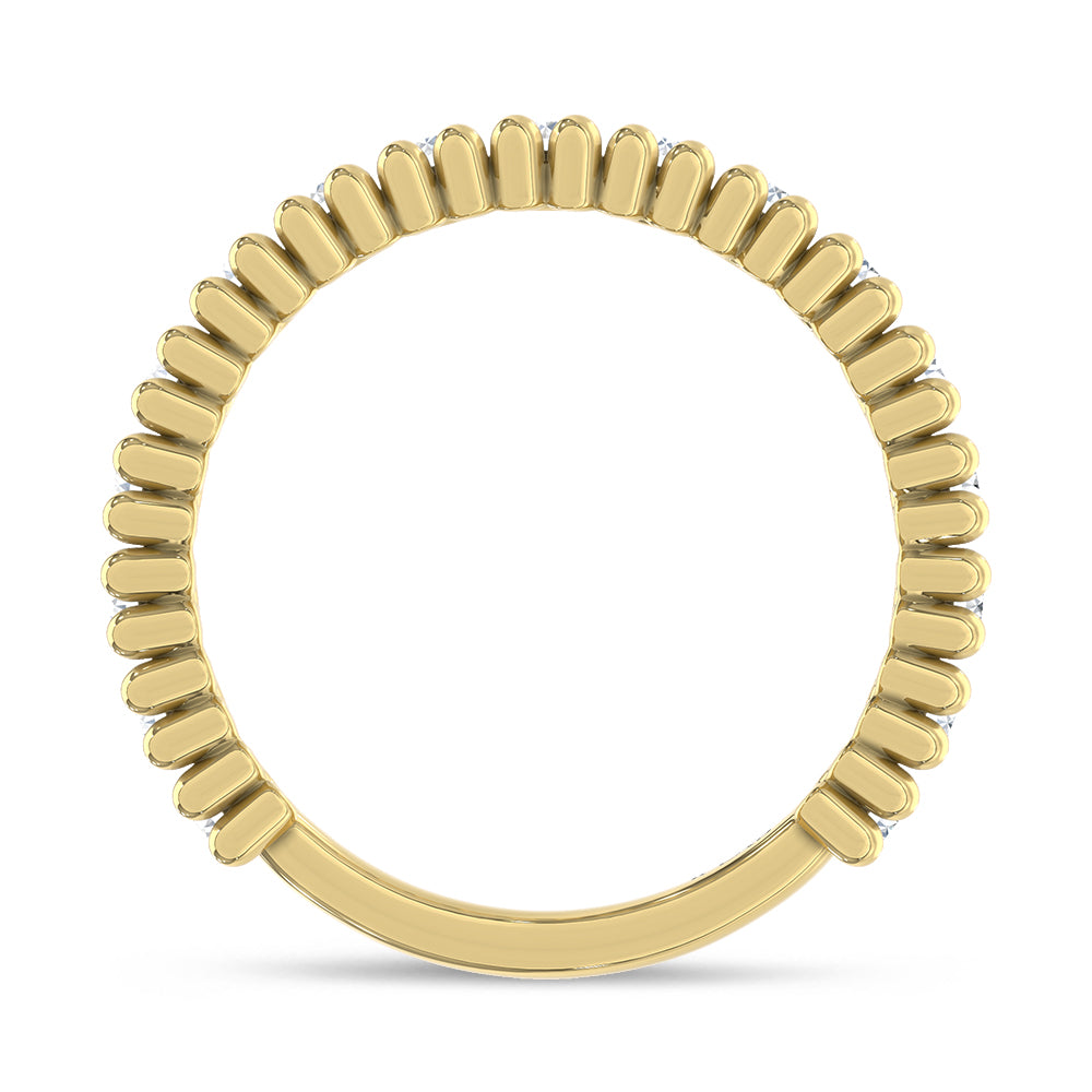 14K Yellow Gold Lab Grown Diamond 3/4 ct. tw. Fashion Band, close-up of the setting