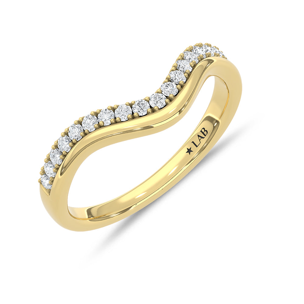 14K Yellow Gold Lab Grown Diamond 1/4 ct. tw. Chevron Band, top view of the diamonds