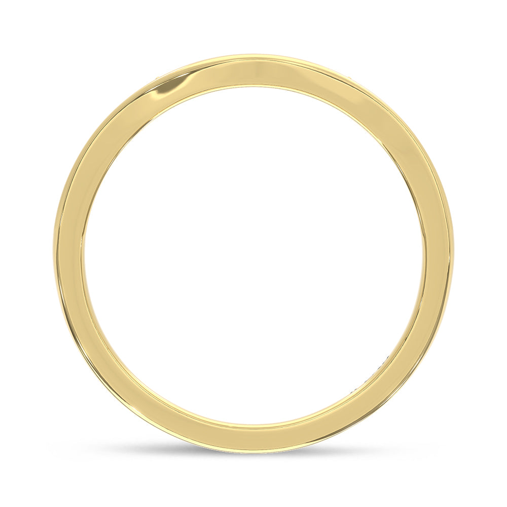 14K Yellow Gold Lab Grown Diamond 1/4 ct. tw. Chevron Band, close-up of the diamond setting