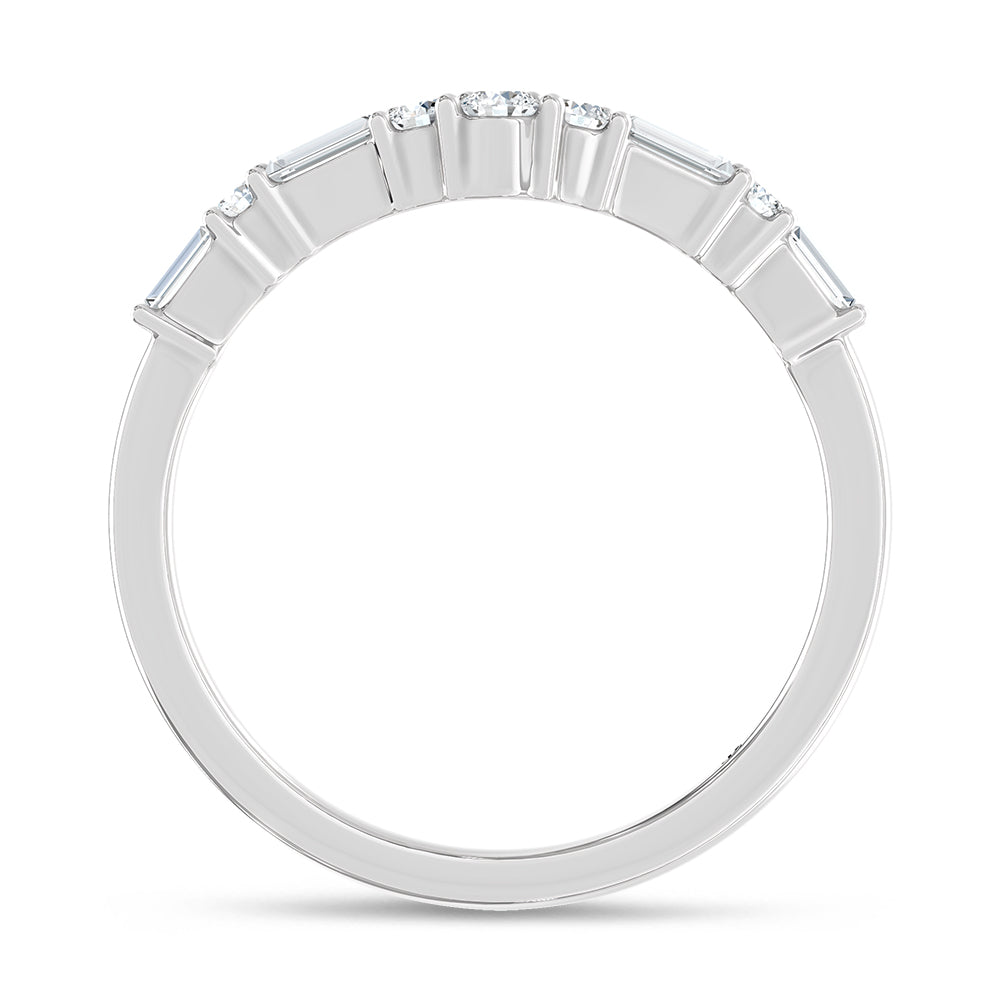 14K White Gold Lab Grown Diamond 1/3 ct. tw. Chevron Band, close-up of the diamond setting