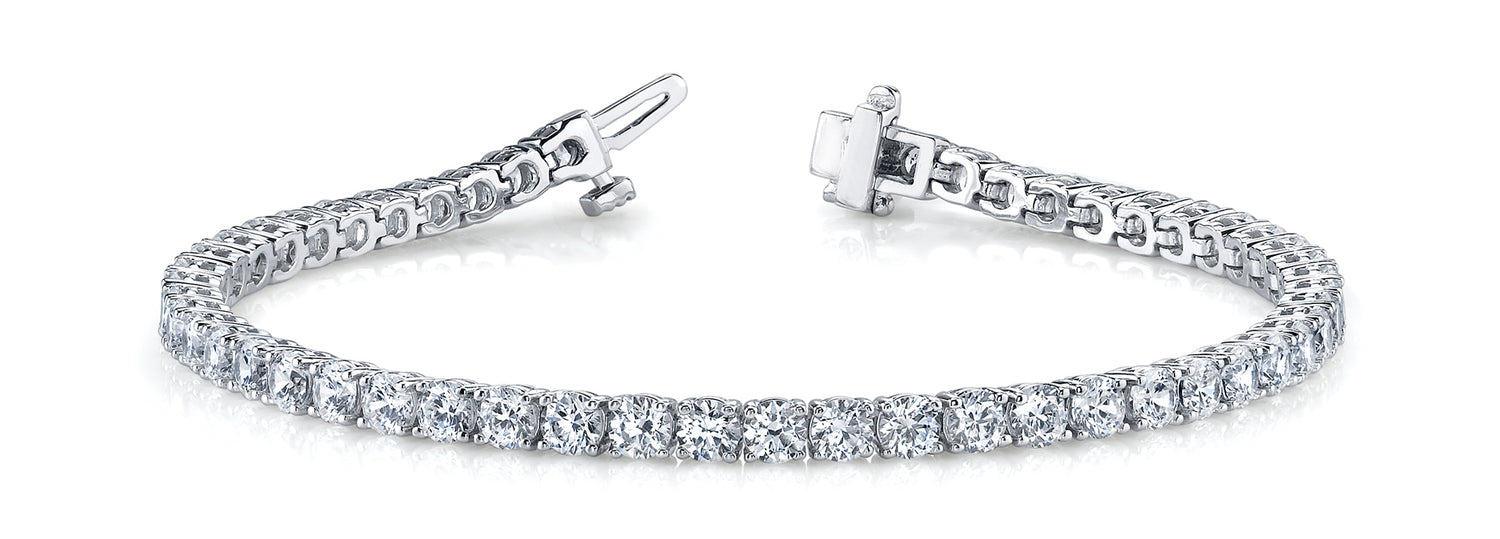 2 3/8 ct tw Lab Grown Diamond Tennis Bracelet in 14K White Gold